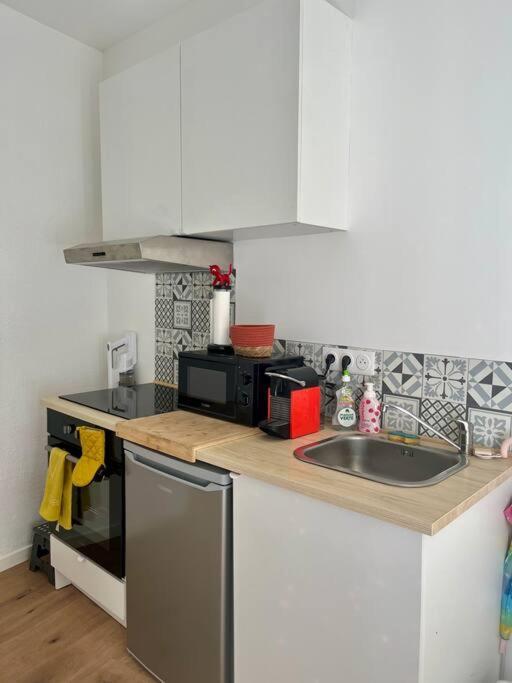 Appartement Hyper Centre Climatise Salon-de-Provence Exteriör bild
